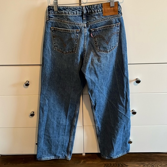 Levi’s EUC Low Loose Denim Jeans - Picture 6 of 10
